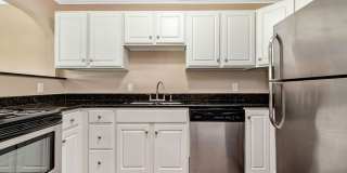 1377 Northwest Blvd - Apt B Gallery 8