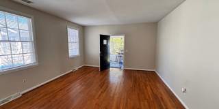 Beautiful 3-Bedroom, 3-Bath Home w/Study in Charleston, SC Gallery 3
