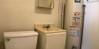 1 bed 1 bath single family home. Gallery 9
