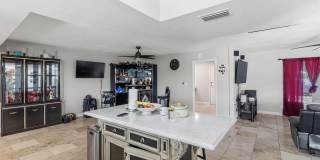 4716 W CHRISTY Drive Gallery 14