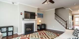 1316 Cornell Place Gallery 9