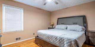 465-A Dobbs Road Gallery 18