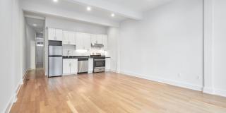 Sleek and modern 2 bed/2 bath in the heart of The Mission -- Walkers dream -- Must See! Gallery 7
