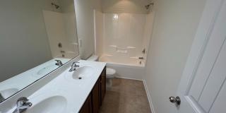 Room in 4 Bedroom Home at Warm Springs Ln Gallery 35
