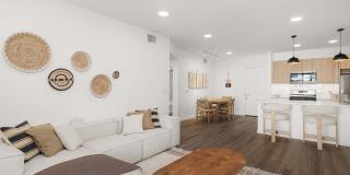 Eddy Redondo Residences Gallery 68