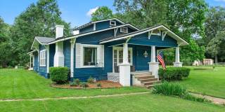 4320 Greenwood Boulevard Gallery 4