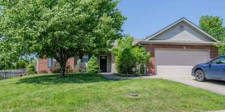 Stunning 3Bed/2BA Home with Dual Living Spaces/Garage Gallery 1