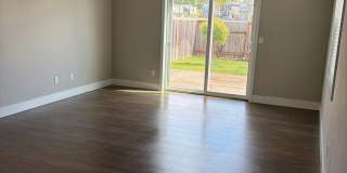 Newer Home in the Newberg Riverfront Development Gallery 8