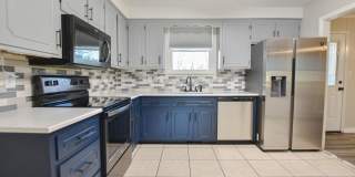 Pet Friendly Three Bedroom with Basement! Gallery 8
