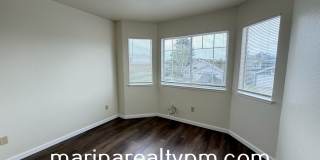 Glen Cove Beauty 3 bed 2.5  bath 2 Story home in established neighborhood Gallery 32
