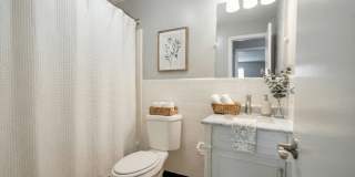 Willowbrooke Apartments & Townhomes Gallery 34