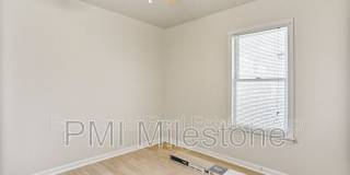 118 S Locust St Gallery 5