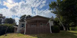 Spacious 3 Bedroom Home with Large Front Porch Gallery 1