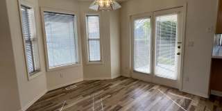 3 bedroom 2 bath In The Heart of Eagle Gallery 29