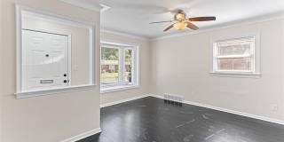 1653 London Avenue Gallery 7