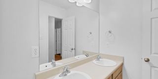 4/2 in Stratford Glen Subdivision Gallery 29