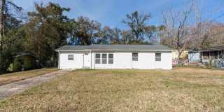 406 Essex Drive Gallery 1