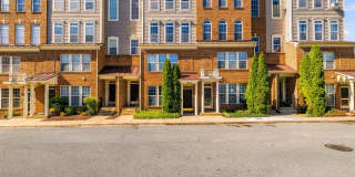 1824 WHEYFIELD Drive Gallery 1