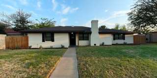 2404 Northtown Court Gallery 1