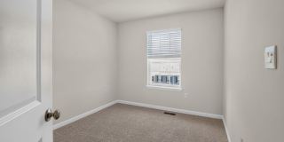 29 MERION Avenue Gallery 13