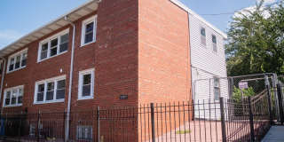 3707 S Michigan Avenue Gallery 1