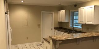 Great Emory Area Rental Gallery 8