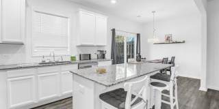 329 Hartland Place Gallery 6