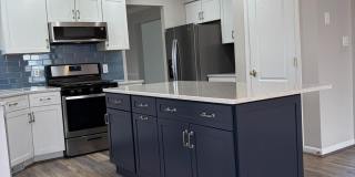 506 SUMMERVALE Court Gallery 17