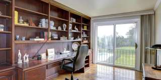 Luxurious living in Potomac! Main House and Guest House included! Gallery 5