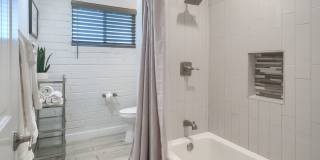 Charming 4BR House in Scottsdale Gallery 17