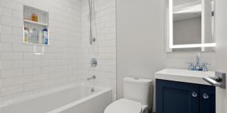 1611 Washington Boulevard Gallery 24