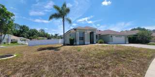 Spacious 3 Bed / 2 Bath pool home with lawn and pool care included in beautiful Rosewood at River Ridge! Gallery 3