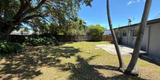 1325 Northwest 11th Court Gallery 22