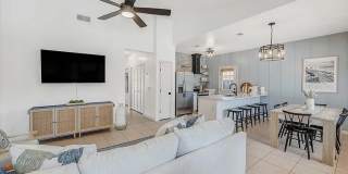 6219 Poincianna Drive Gallery 6