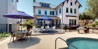 NoA on McNeil Townhomes + Flats Gallery 9