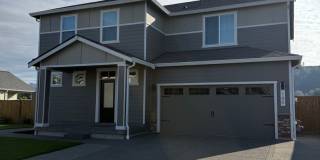 3 Bedroom Home in Heart of Enumclaw Gallery 1