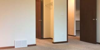 3 Bed 2 Bath Twin Home Gallery 17