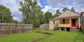 1023 W 37th Street Gallery 36