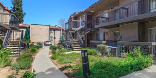 Senior Housing - Villa Serena Senior Apartments Gallery 2