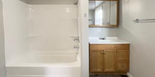 PRELEASING for AUGUST! Close to Campus Gallery 26