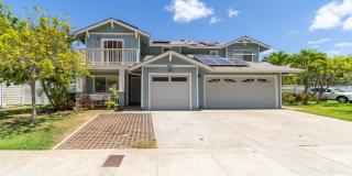 LARGE and SPACIOUS 3bd/3ba/2pkg (SEA COUNTRY) $3900 Gallery 1