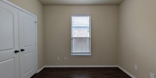 2 Weeks Free Rent / 3/2/2 Duplex off HWY 46 / Fridge / Interior Washer & Dryer Connections / Fenced in Backyard / CISD Gallery 18