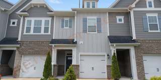Great Location! 3-Story Townhome with Guest Suite, Loft & 1-Car Garage in Chapel Run – Available September 7th! Gallery 1