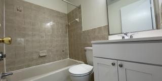 Park View Hills Condominium Gallery 26