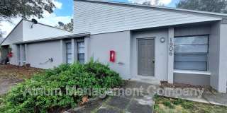 1906 Crystal Grove Dr Gallery 1