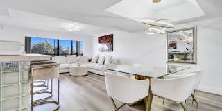270 Captains Walk Gallery 21