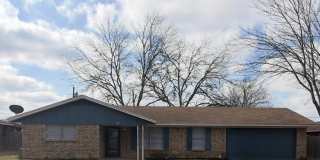 102 Forest Lane Gallery 1