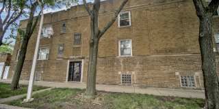 3234 West Waveland Avenue Gallery 22