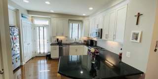 Like New Townhome in Old Town Alexandria Gallery 6