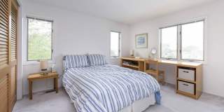14 Canal Way Gallery 11